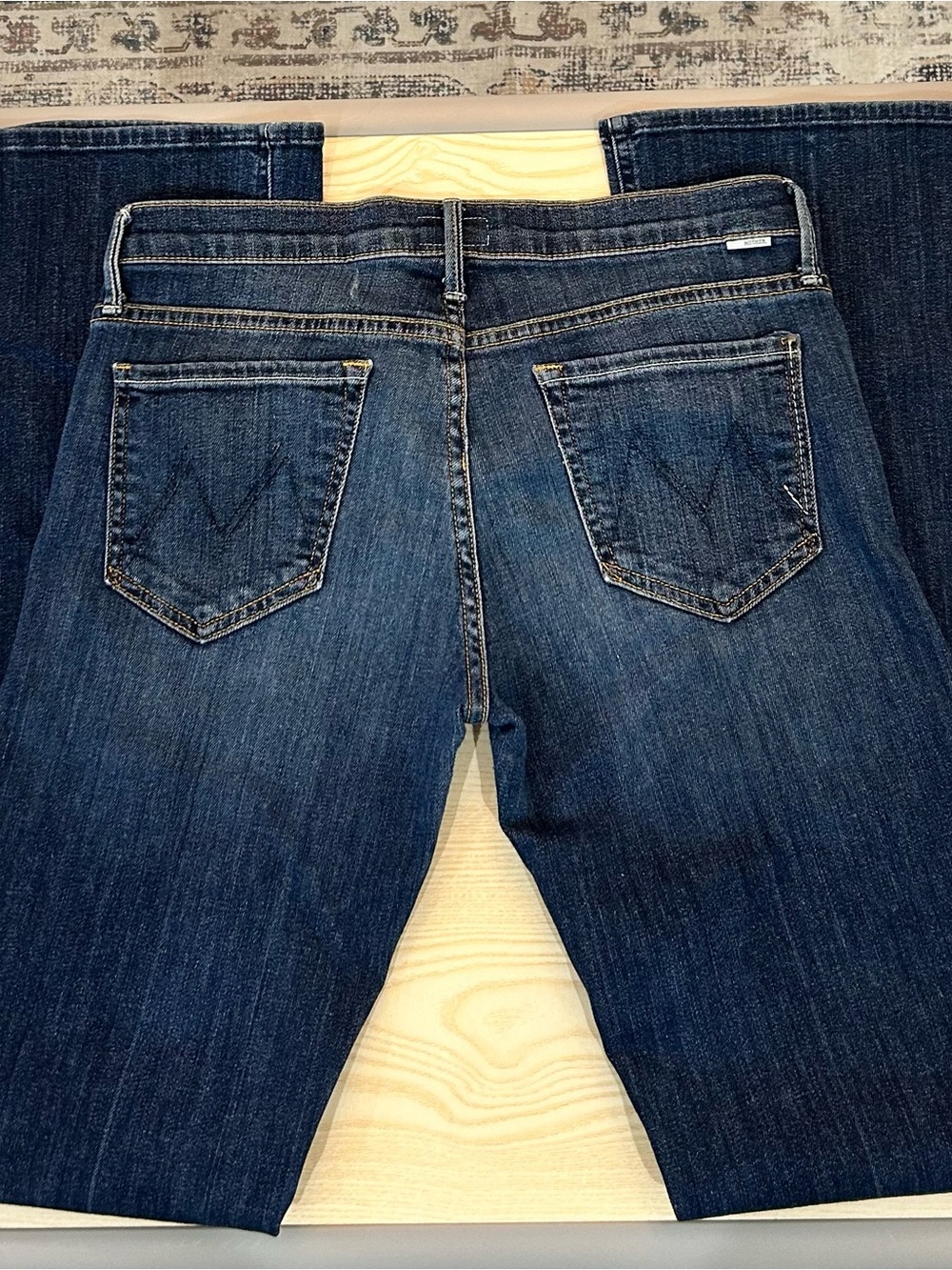 MOTHER The Runaway Jeans - Picture 2 of 9